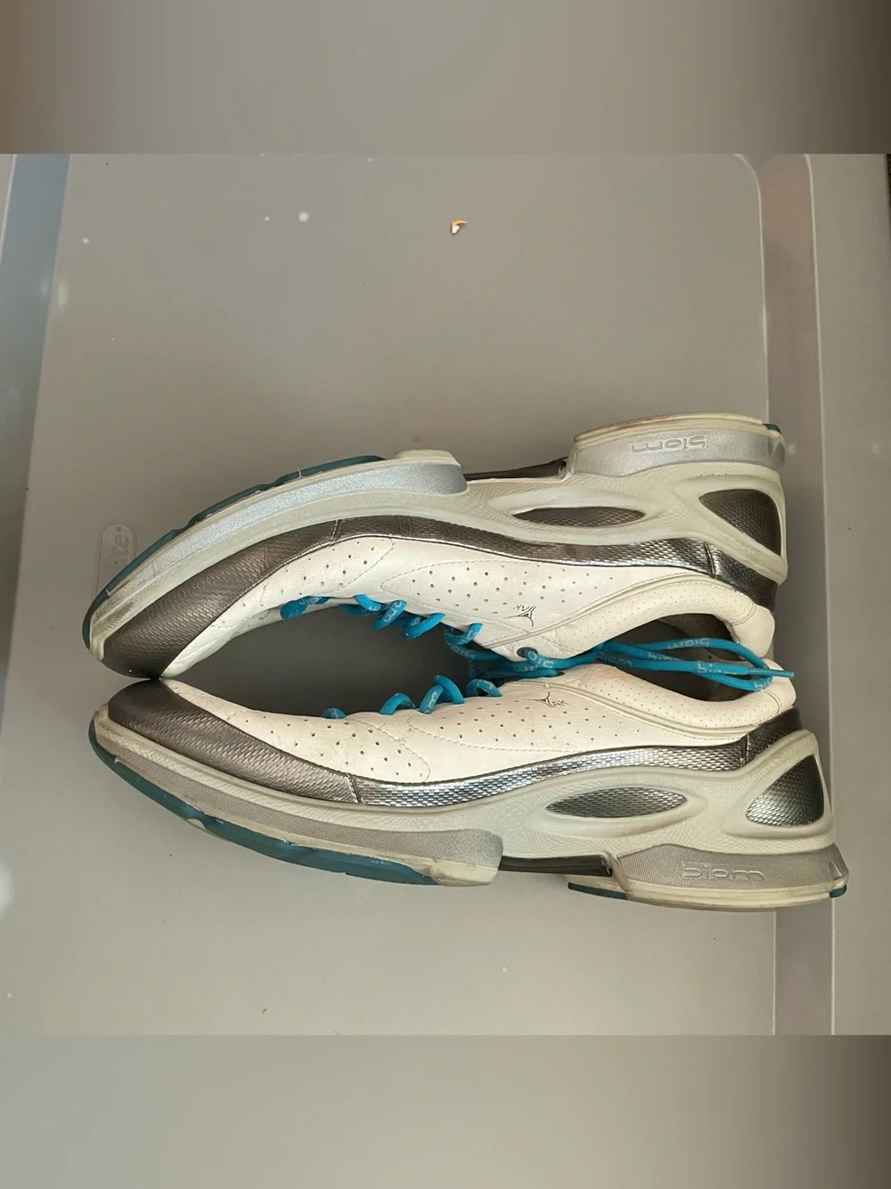 ECCO Biom Fjuel Women's 41 EU 10-10.5 US Shoes White Leather Sneakers Lace Up